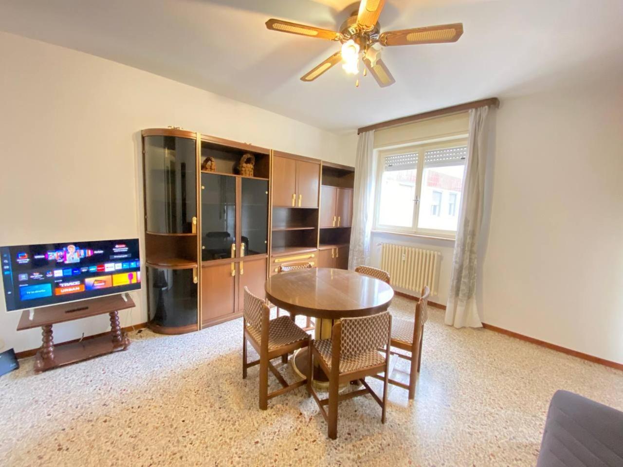 Bisceglie House Rho Fiera Apartamento